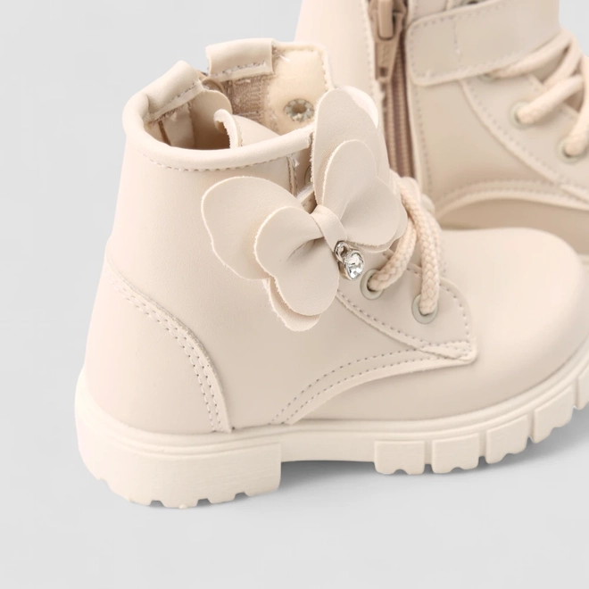 Bota Coturno Bebê Gabrielinha Enfeite Borboleta & Pedraria Off White