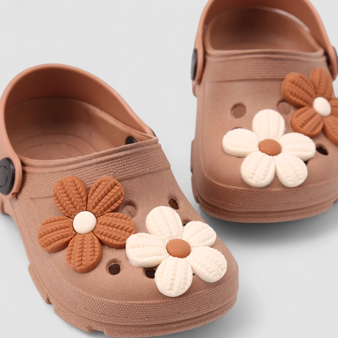 Babuche Infantil Gabrielinha Marrom