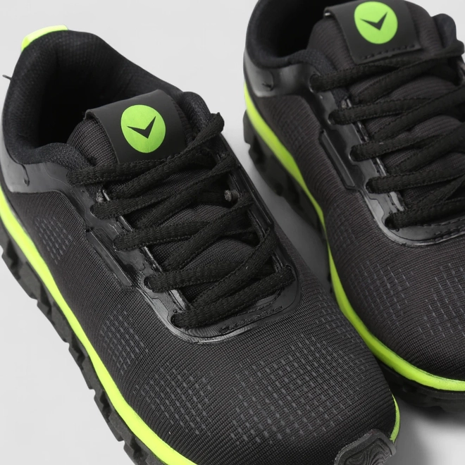 Tênis Esportivo Infantil Vertus Detalhe Neon Preto