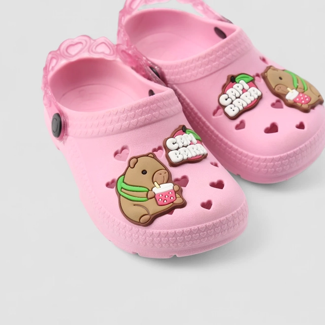 Babuche Menina Gabrielinha Capivara Glitter Rosa