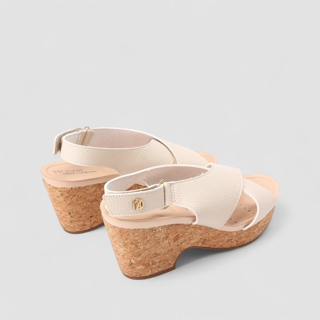 Sandália Feminina Modare Ultraconforto Tiras Cruzadas Cortiça Off White