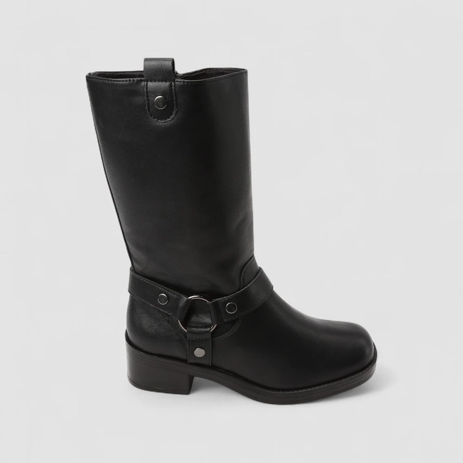 Bota Feminina Via Marte Cano Alto Detalhe Argola & Tachas Preta