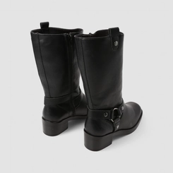 Bota Feminina Via Marte Cano Alto Detalhe Argola & Tachas Preta