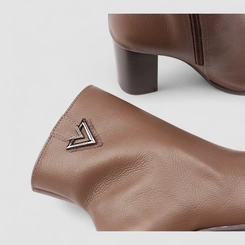 Bota Feminina Via Marte Salto Alto Couro Marrom