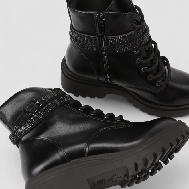 Coturno Feminino Via Marte Detalhe Tiras Strass Preto