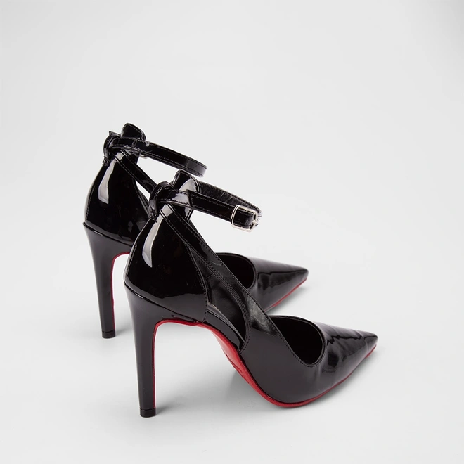Scarpin Feminino Gabriela Salto Fino Verniz Preto