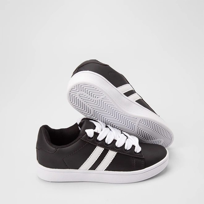Tênis Casual Feminino Vertus Detalhe Recorte Lateral Preto