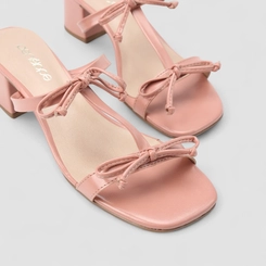 Tamanco Feminino Penélope Salto Bloco Detalhe Laços Rosa