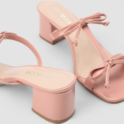 Tamanco Feminino Penélope Salto Bloco Detalhe Laços Rosa