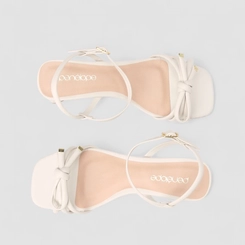 Sandália Feminina Penélope Salto Geométrico Multitiras Nó Off White