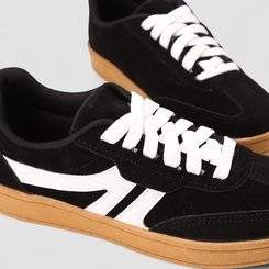 Tênis Casual Feminino Gabriela Recortes Camurça Preto