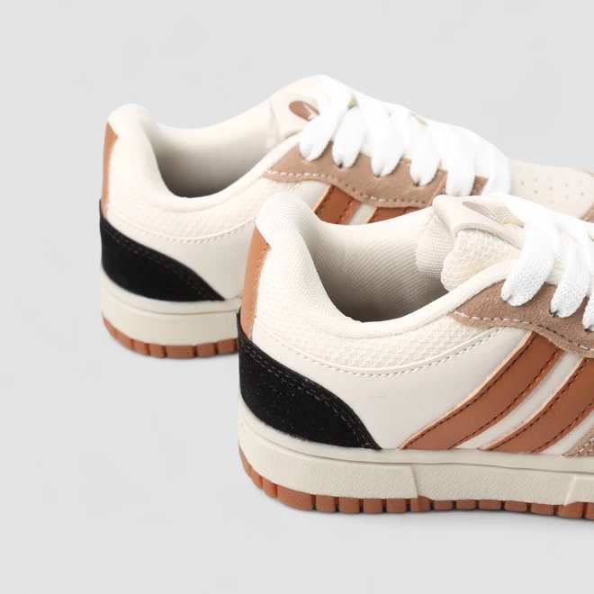 Tênis Casual Infantil Vertus Camurça Branco & Caramelo