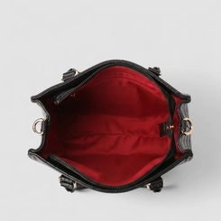 Bolsa Sacthel Gabriela Média Textura Croco Preto
