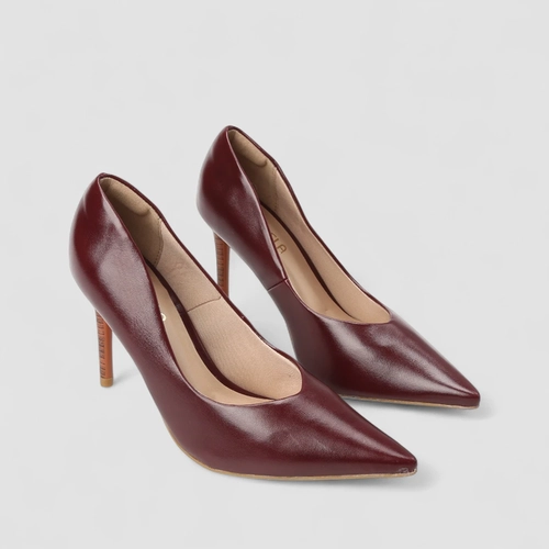 Scarpin Feminino Gabriela Salto Alto Fino Vinho