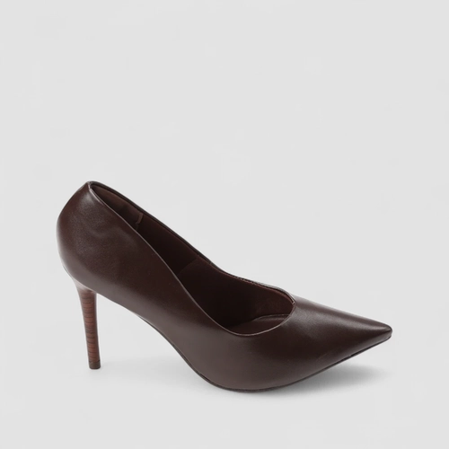 Scarpin Feminino Gabriela Salto Alto Fino Marrom