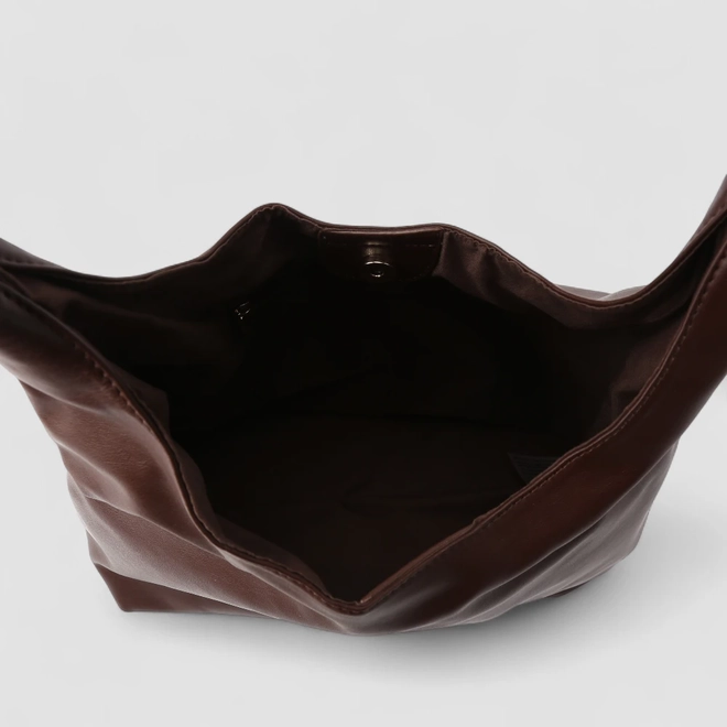 Bolsa Hobo Gabriela Grande Marrom