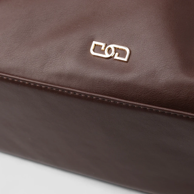 Bolsa Hobo Gabriela Grande Marrom