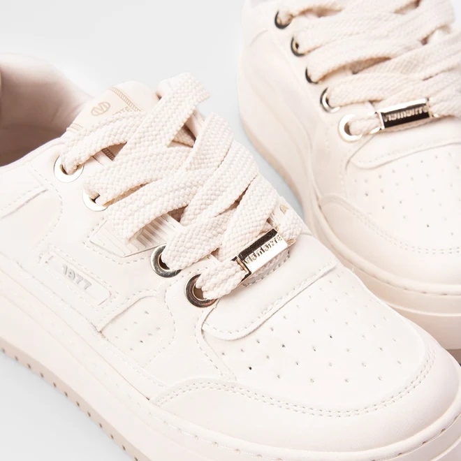 Tênis Casual Feminino Via Marte Marfim