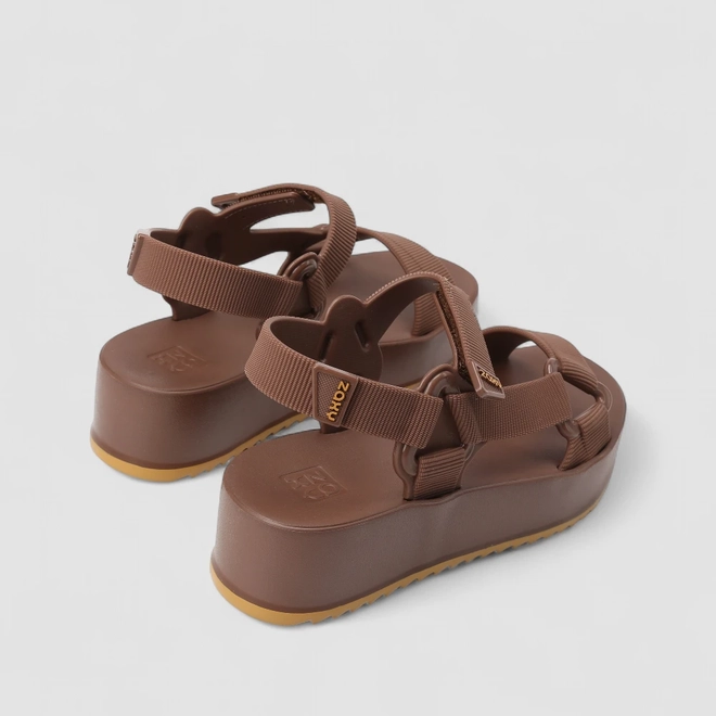 Sandália Feminina Zaxy Flatform Tira Contato Marrom