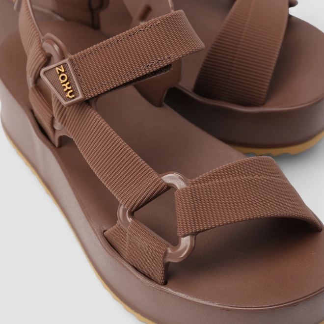 Sandália Feminina Zaxy Flatform Tira Contato Marrom