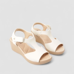 Sandália Feminina Softli Plataforma Tira Contato Off White