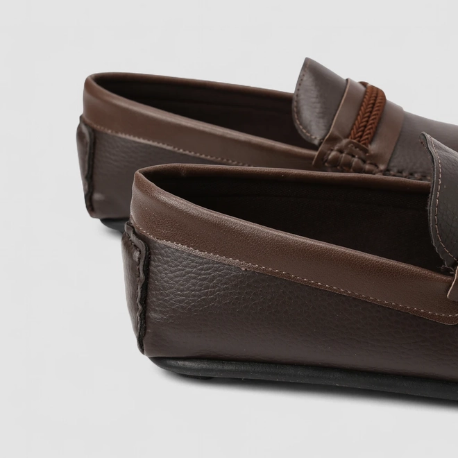 Mocassim Masculino Woche Detalhe Tressê Marrom