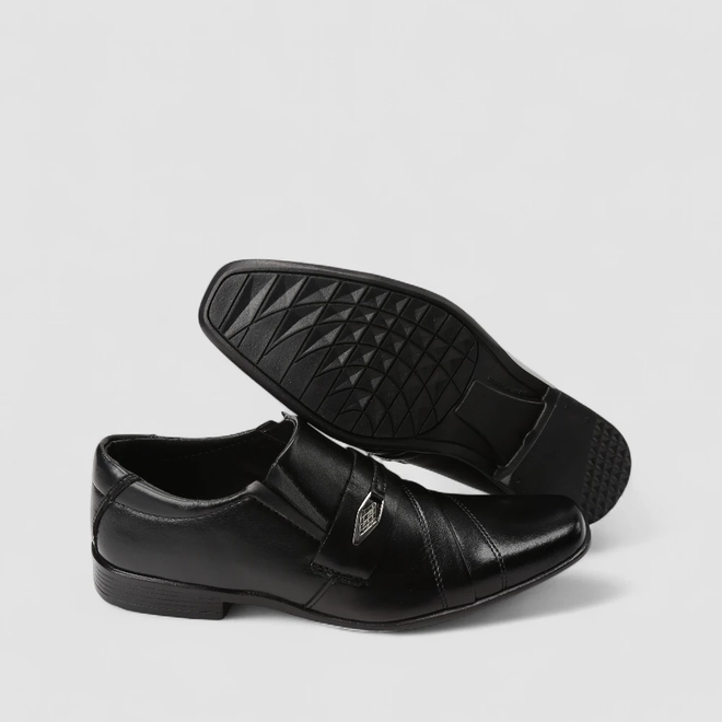 Sapato Masculino Woche Detalhe Pesponto Metalizado Preto