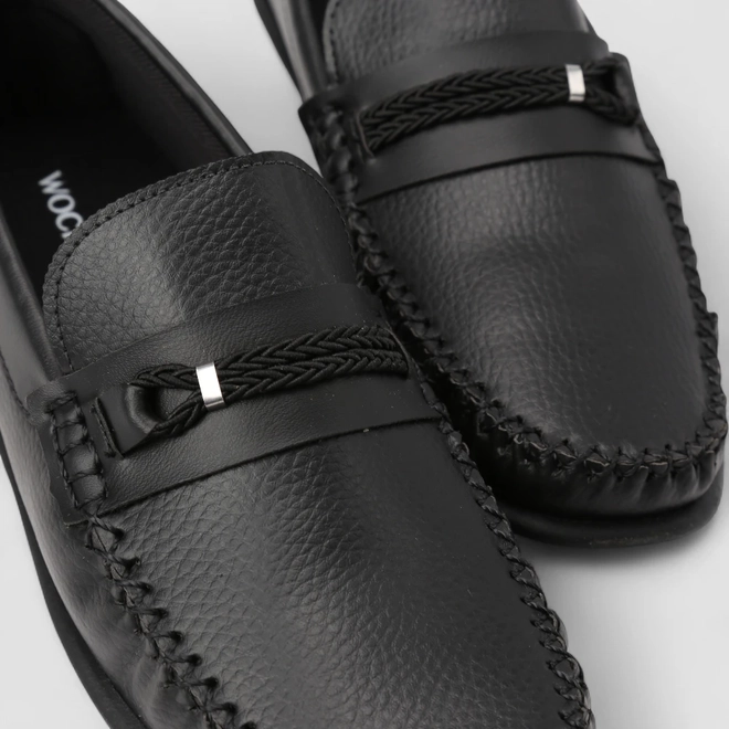 Mocassim Masculino Woche Detalhe Tressê Preto