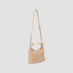 Bolsa Hobo Via Marte Grande Verniz Alça Metalizada Bege