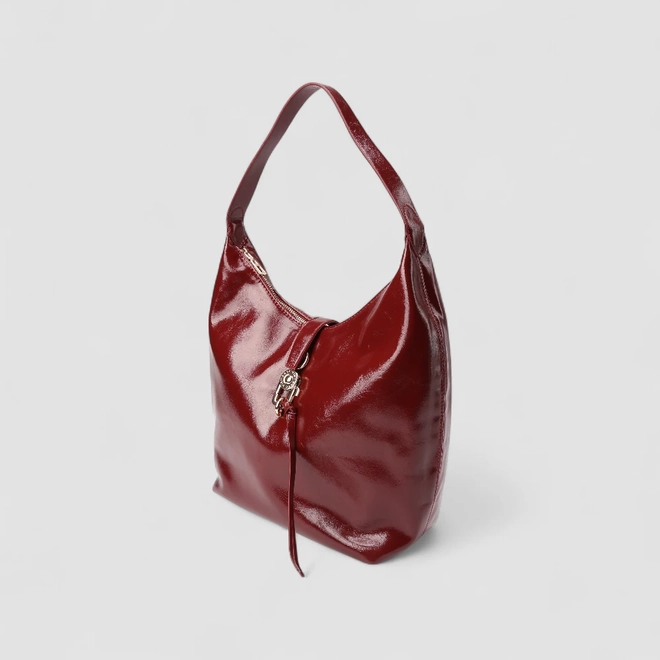 Bolsa Hobo Via Marte Grande Verniz Fivela Vermelho