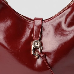 Bolsa Hobo Via Marte Grande Verniz Fivela Vermelho