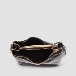Bolsa Hobo Via Marte Grande Verniz Alça Metalizada Off Preto