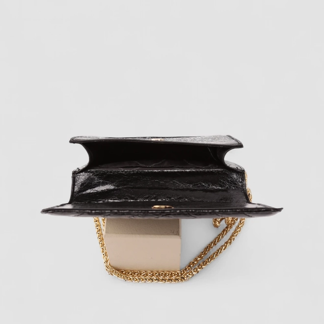 Bolsa Clutch Via Marte Pequena Alça Corrente Metalizada Preto
