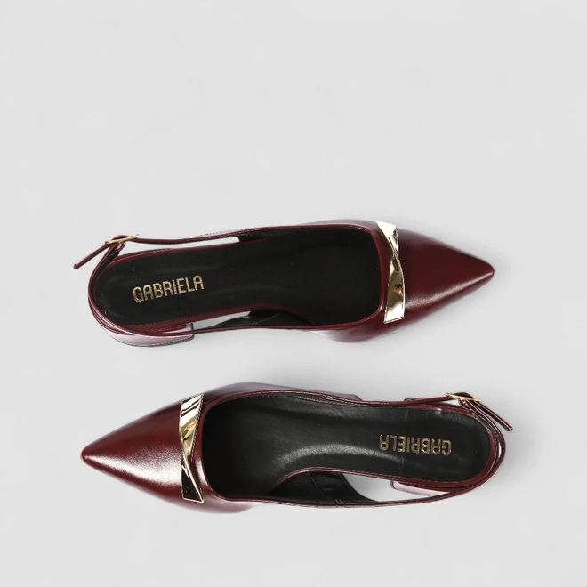 Scarpin Slingback Feminino Gabriela Enfeite Metálico Vinho