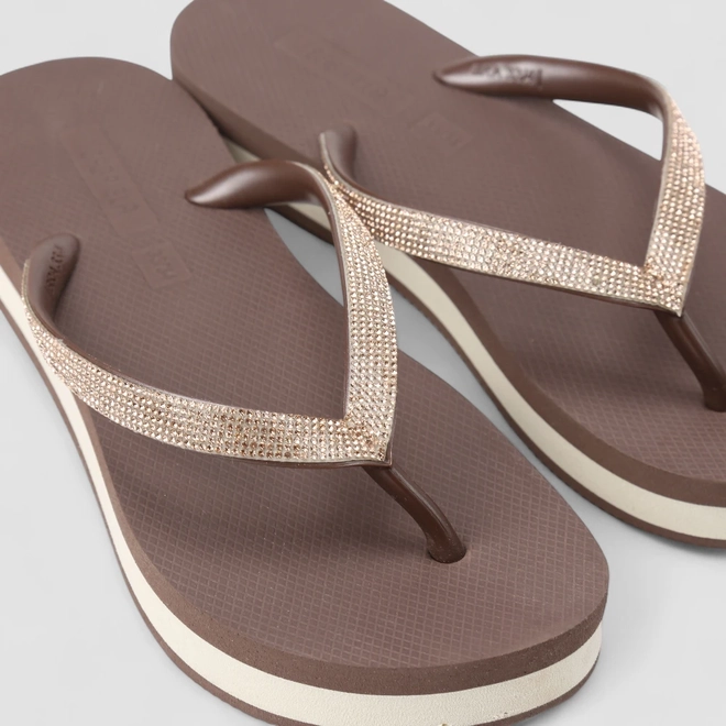 Chinelo Feminino Gabriela Strass Marrom