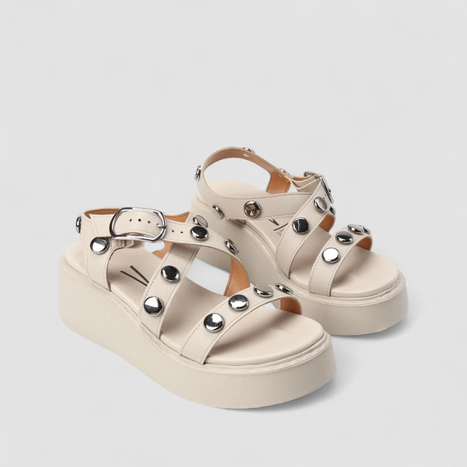 Sandália Feminina Vizzano Original Plataforma Tachas Cinza