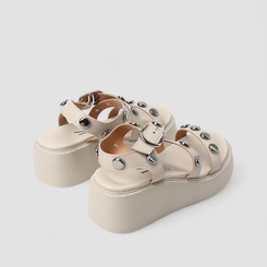 Sandália Feminina Vizzano Original Plataforma Tachas Cinza