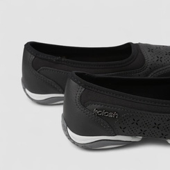 Slip On Feminino Kolosh Calce Fácil Perfuros Preto