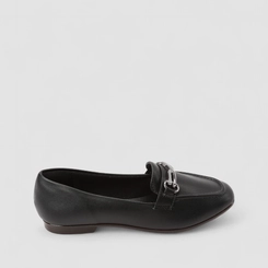Mocassim Feminino Gabriela Enfeite Metálico Preto