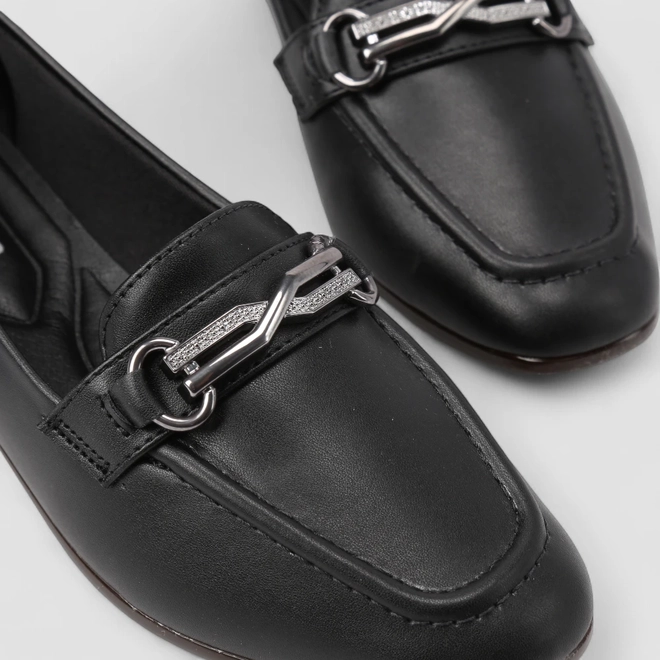 Mocassim Feminino Gabriela Enfeite Metálico Preto