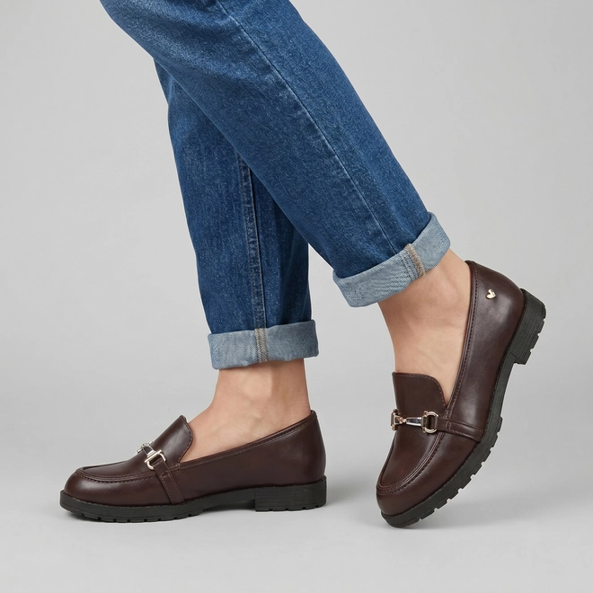 Mocassim Feminino Mississipi Enfeite Metálico Marrom