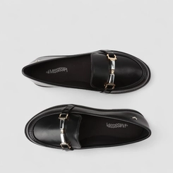 Mocassim Feminino Mississipi Enfeite Metálico Preto