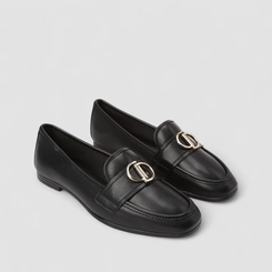 Mocassim Feminino Dakota Detalhe Metalizado Preto