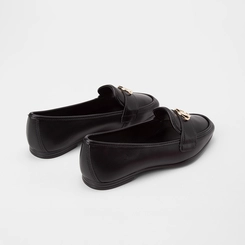 Mocassim Feminino Dakota Detalhe Metalizado Preto