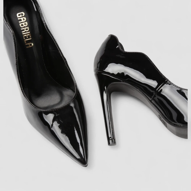 Scarpin Feminino Gabriela Verniz Detalhe Recorte Preto