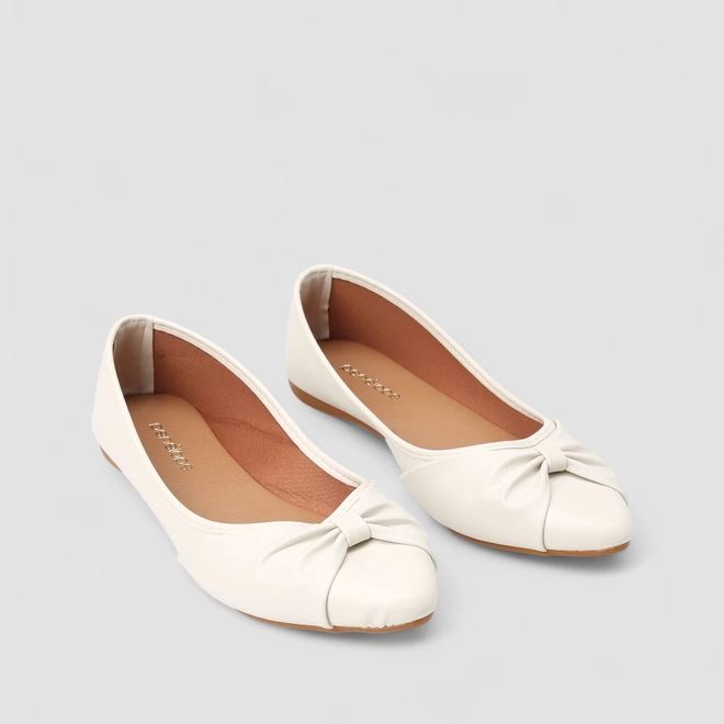 Sapatilha Feminina Penélope Detalhe Laço Off White