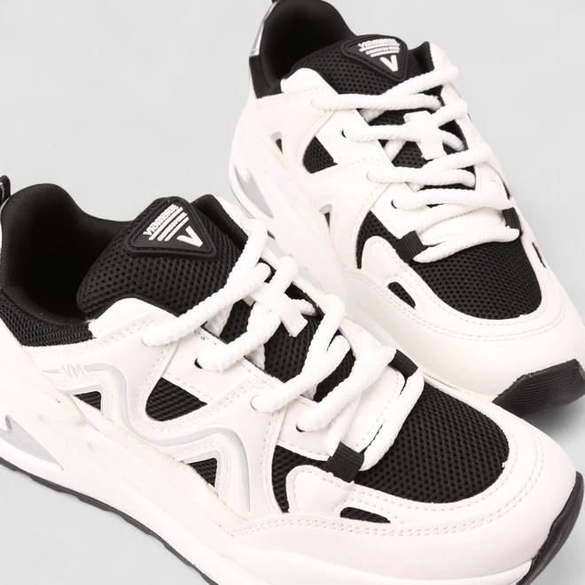 Tênis Casual Feminino Via Marte Preto & Branco