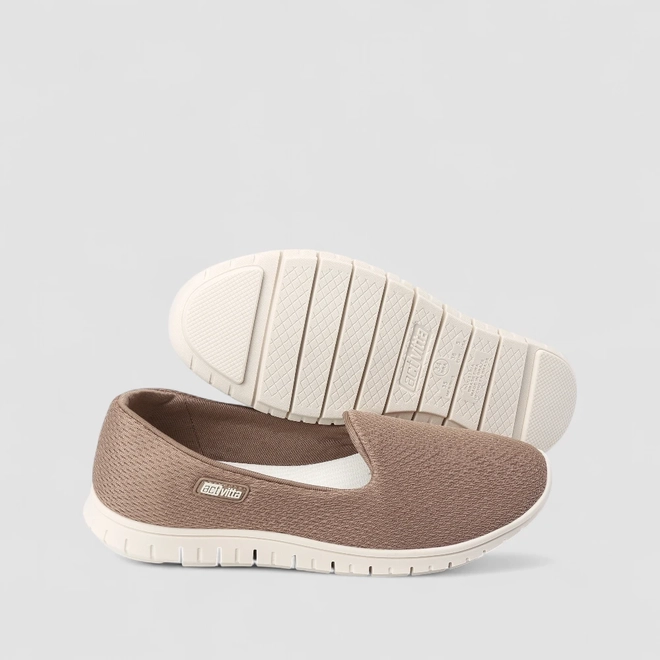 Slip On Esportivo Feminino Actvitta Calce Fácil Bege
