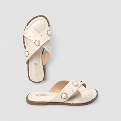 Tamanco Rasteiro Feminino Gabriela Pedraria & Rebite Off White
