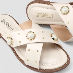 Tamanco Rasteiro Feminino Gabriela Pedraria & Rebite Off White
